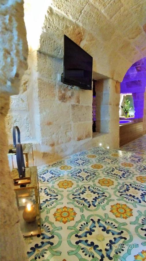 My Monopoli - Casa Dei Fiori Suite "Mimosa" Casa D'Epoca Eksteriør bilde